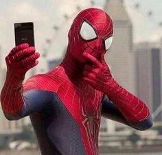 selfie-spiderman