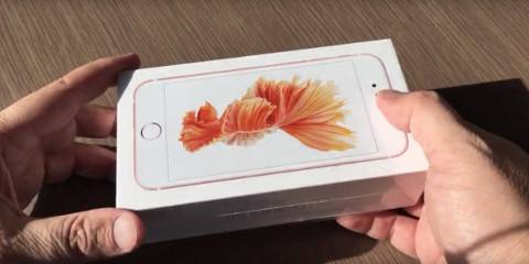 Festa della Mamma – Falle un iPhone 6S Rose Gold!