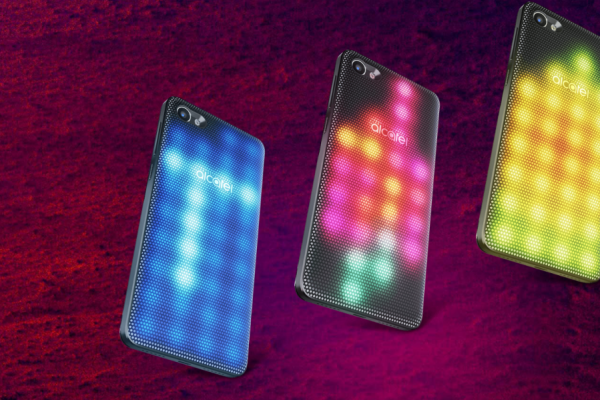 Alcatel A5 Led, oramai è soprannominato il DiscoPhone!