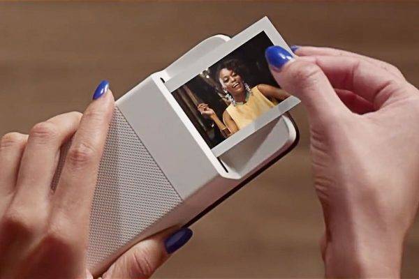 Moto Mods e Polaroid Insta-Share Printer la stampante Polaroid per il Motorola Moto Z