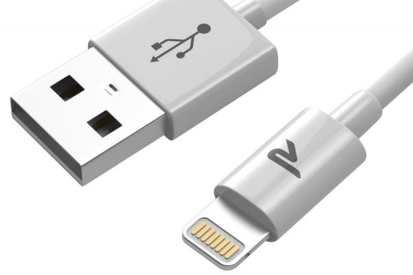 Novità in casa Apple, USB-C sostituisce la Lightning standard USB-C